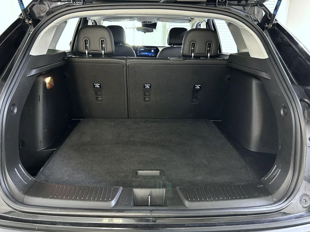 Used 2025 Black Chevrolet LT image 21