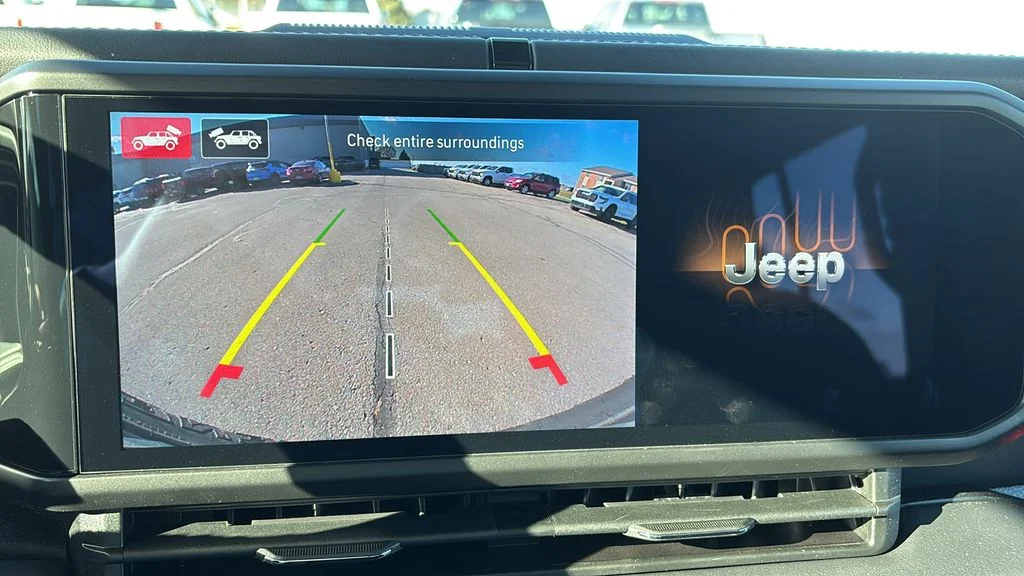 2026 Jeep Wrangler 4-Door Sahara - Photo 15