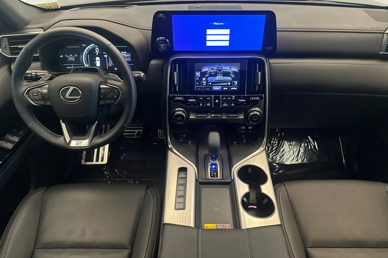2026 Lexus LX 700h F-Sport - Photo 13