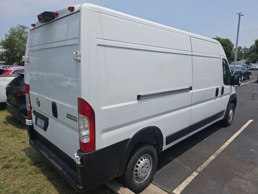 Used 2025 White Ram High Roof image 6