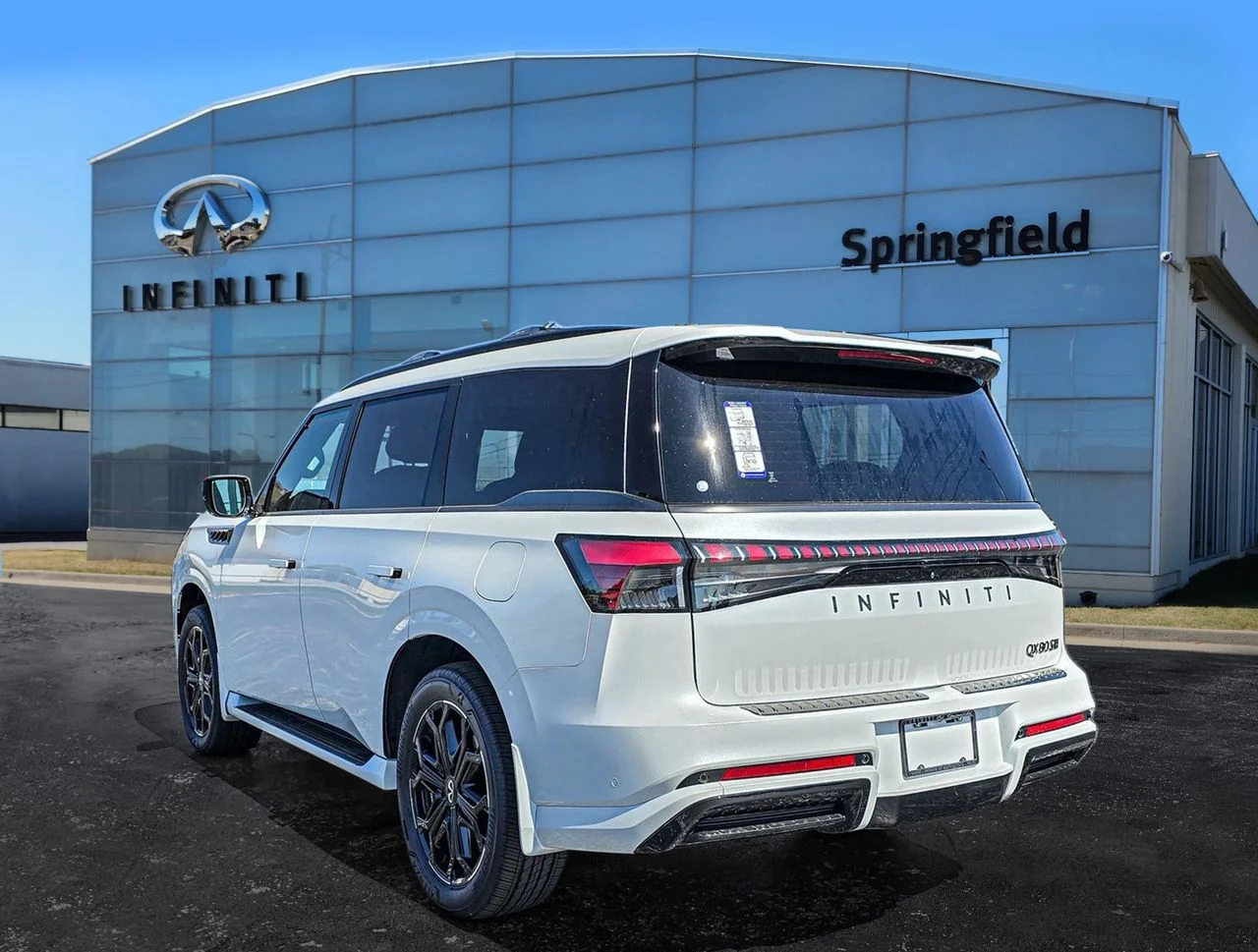 New 2026 RADIANT WHITE INFINITI Sport 4WD image 4