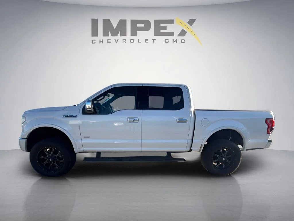 Used 2016 White Ford Platinum image 2