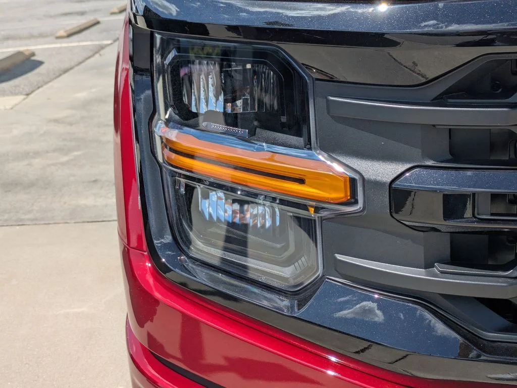 New 2026 Ruby Red Metallic Tinted Clearcoat Ford XLT image 9