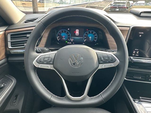 New 2026 Avocado Green Pearl Volkswagen 2.0T SE W/TECHNOLOGY image 24