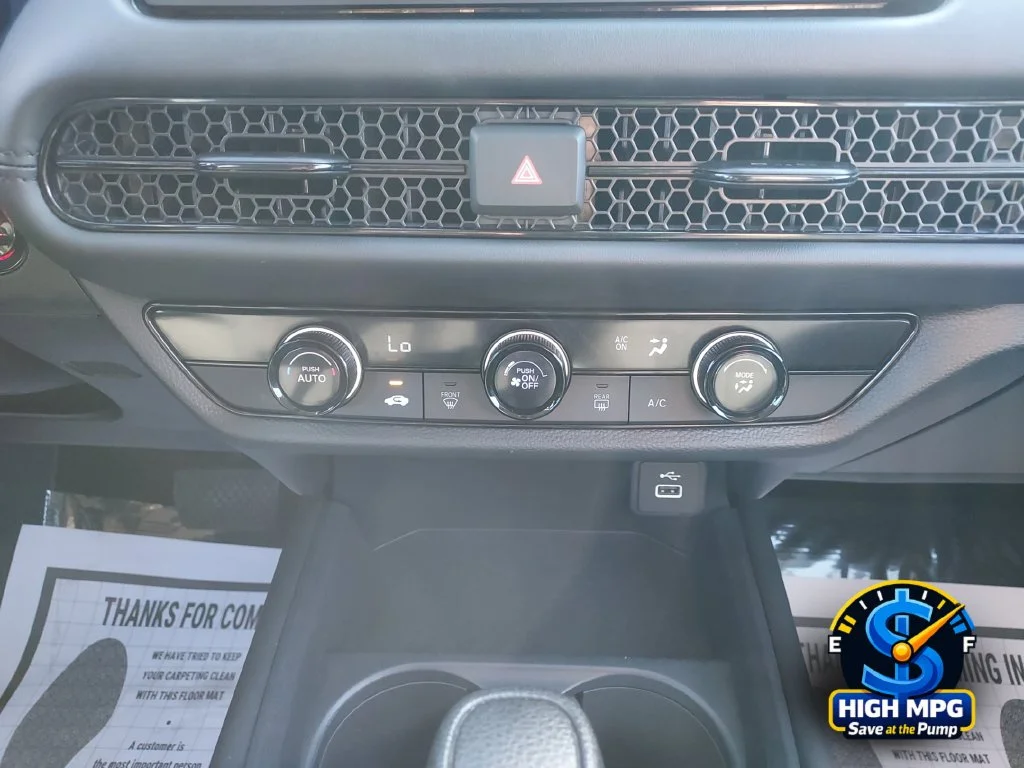 Used 2025 Black Honda LX image 18