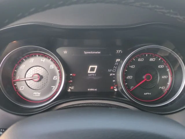 Used 2023 Red Dodge SXT image 32