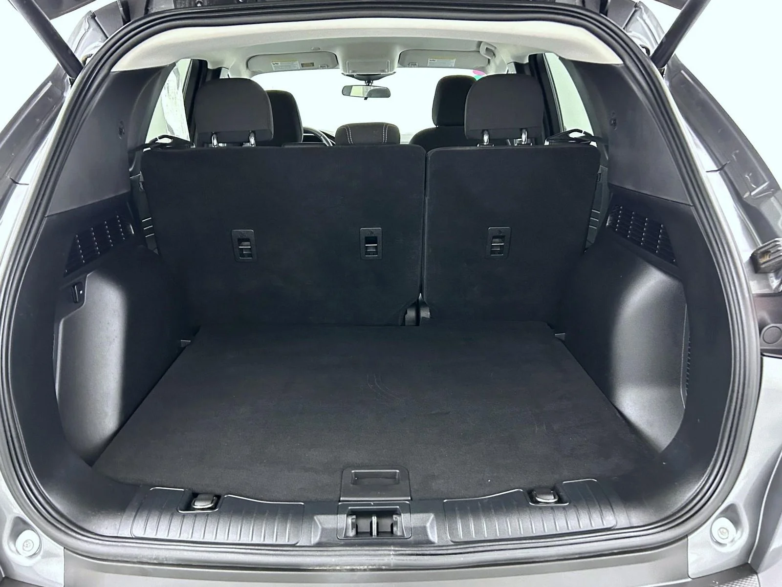 Used 2023 Gray Ford Active image 22