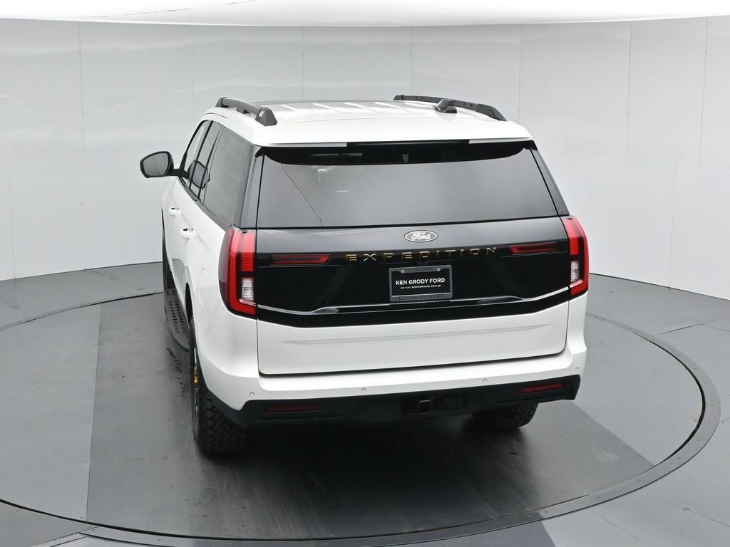 New 2026 Star White Metallic Tri-Coat Ford Tremor image 45