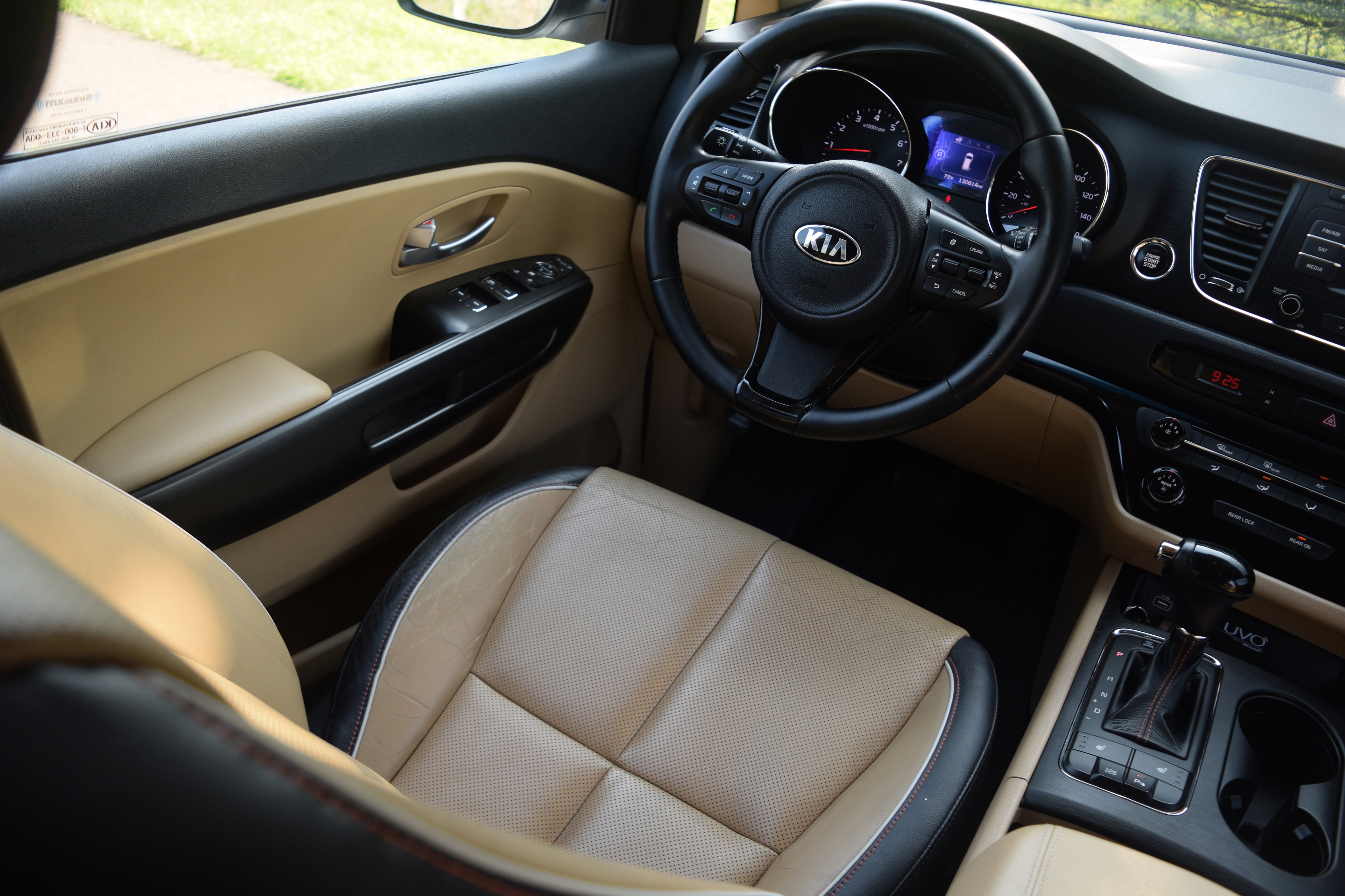 Used 2017 Kia Sedona LX with VIN KNDMB5C16H6233564 for sale in Lebanon, OH