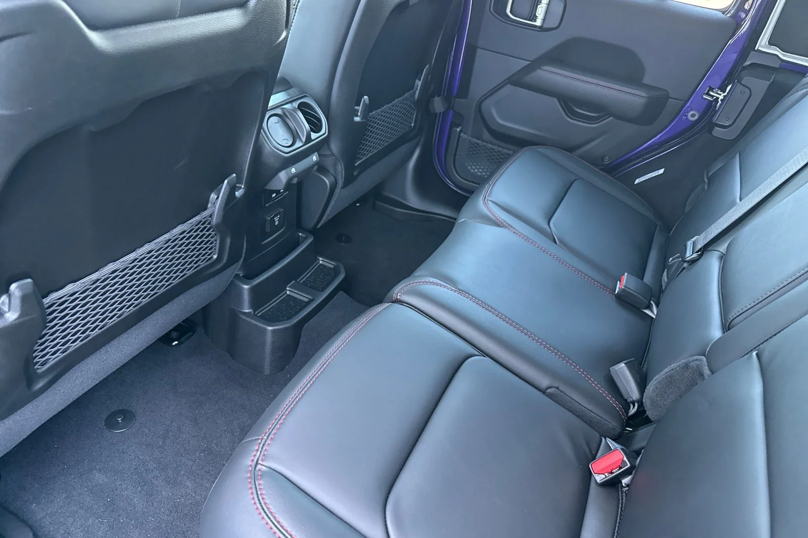 New 2026 Reign Exterior Paint Jeep Rubicon X image 12