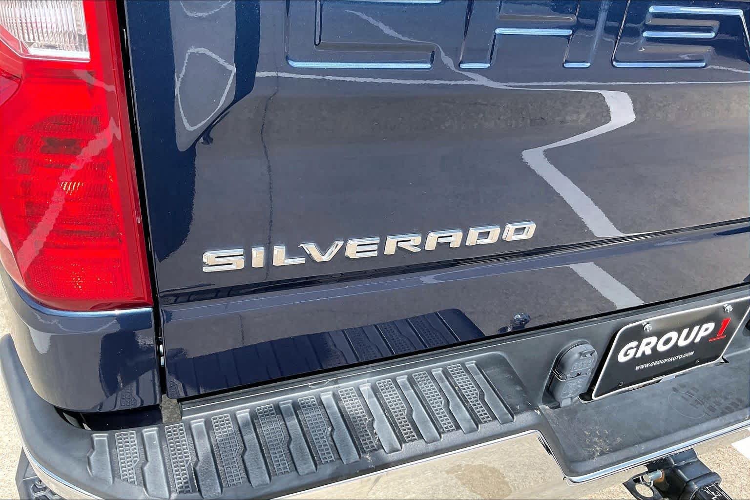 Used 2023 Northsky Blue Metallic Chevrolet LT image 30