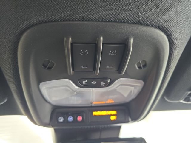 Used 2025 Brown Chevrolet ZR2 image 23