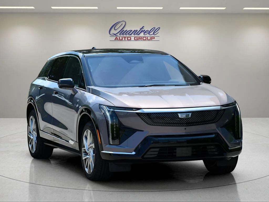2026 Cadillac OPTIQ Luxury - Photo 2
