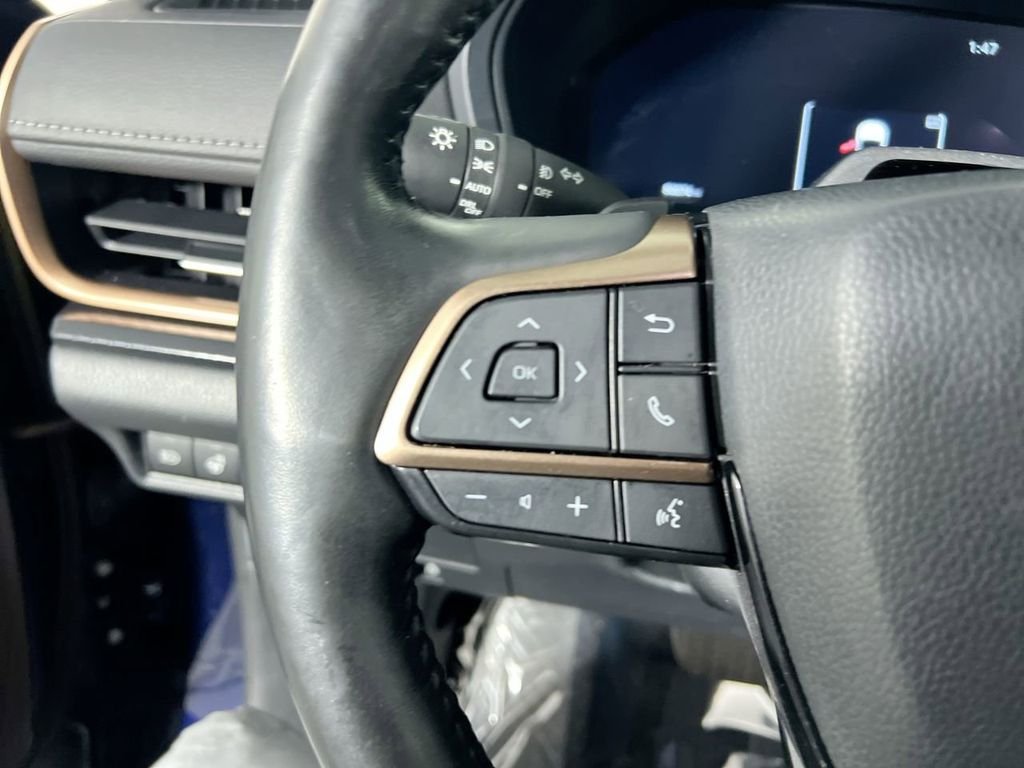 Used 2024  Toyota MAX Platinum image 16