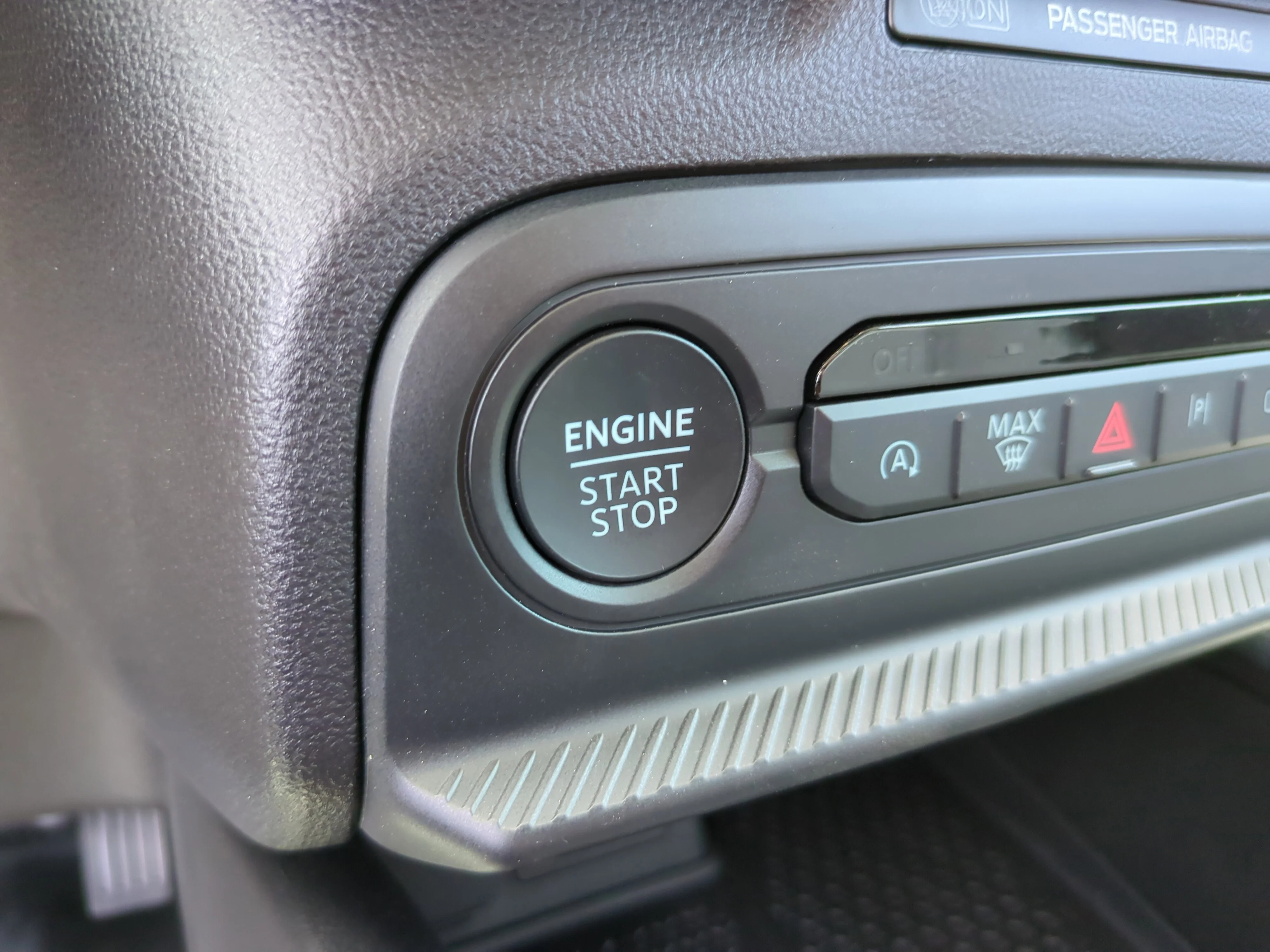 New 2026 Azure Gray Metallic Tri-Coat Ford Badlands® image 26