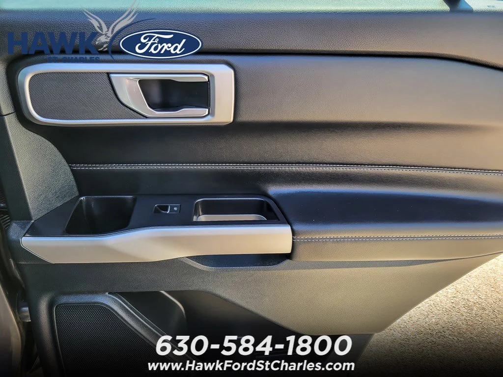 Used 2023 Gray Metallic Ford XLT image 23