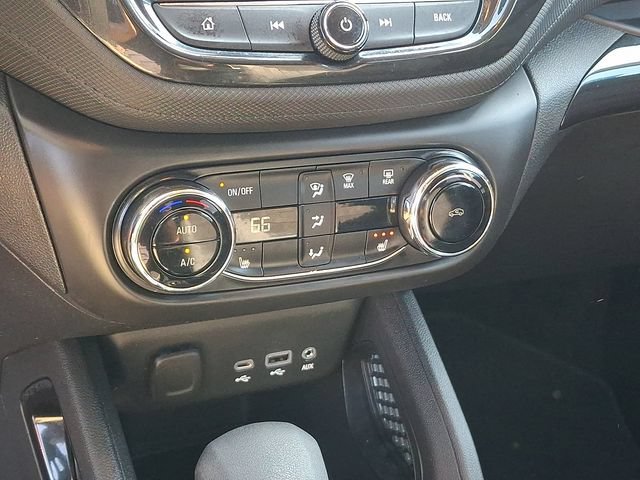 Used 2023 MOSAIC BLACK METALLIC Chevrolet LT image 16