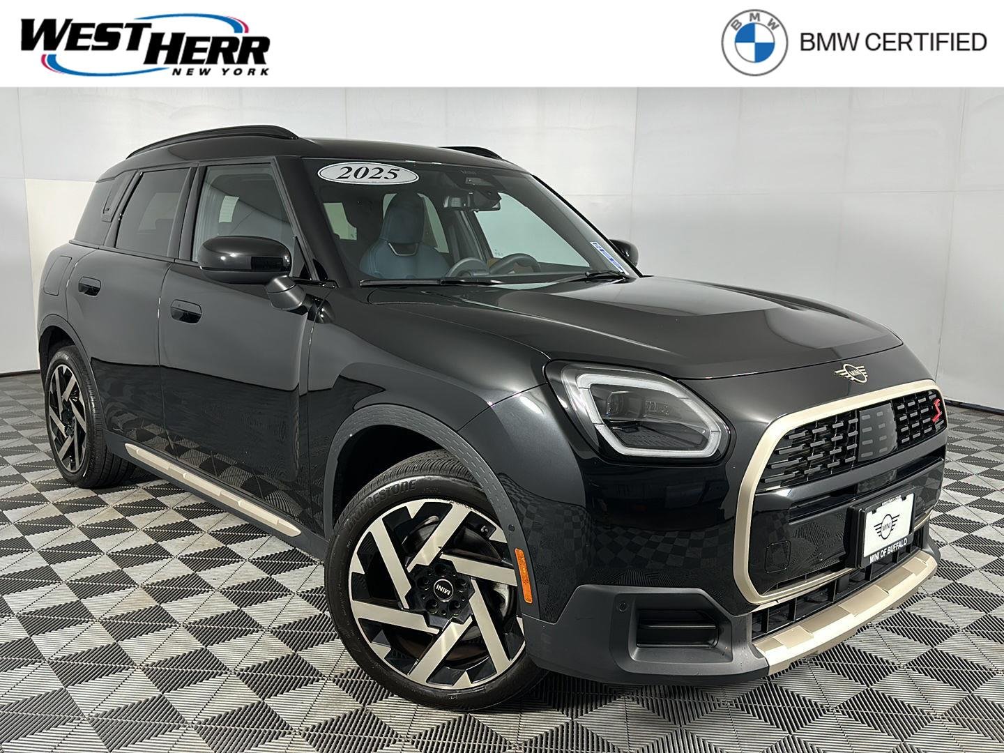 2025 MINI Countryman
