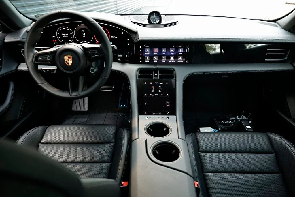 2026 Porsche Taycan Base - Photo 27