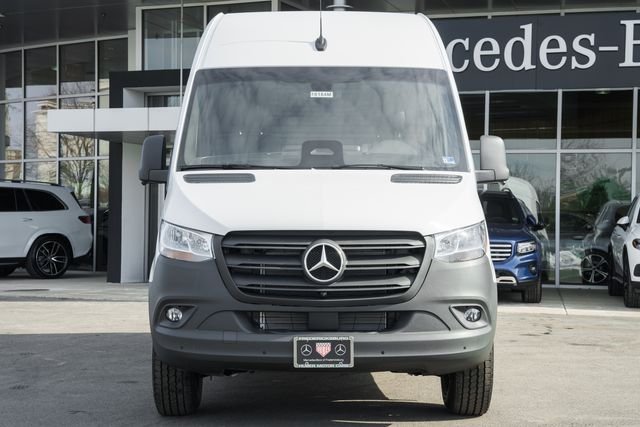 New 2026 Arctic White Mercedes-Benz Cargo 144 WB image 2