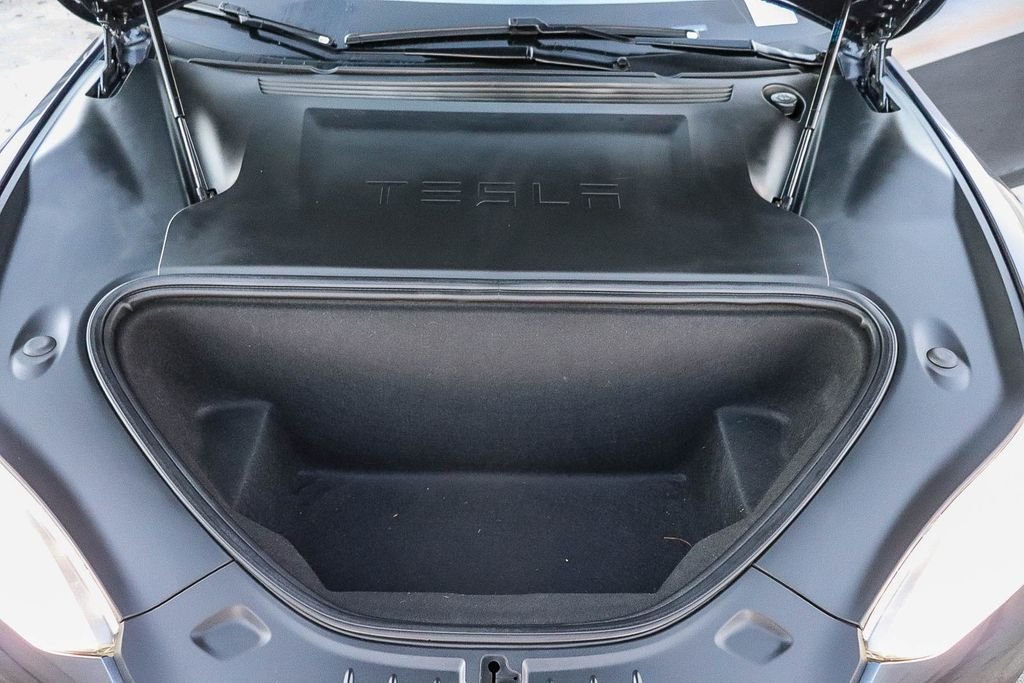Used 2020 Midnight Silver Metallic Tesla Performance image 30