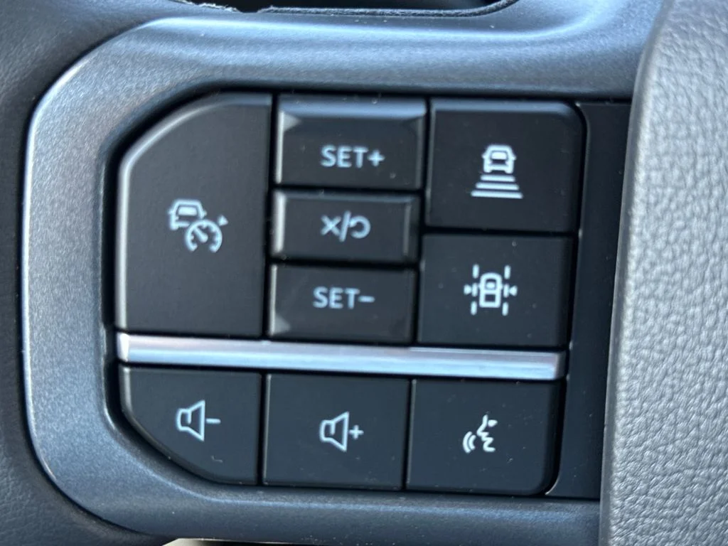 New 2026 Black Ford XLT image 32