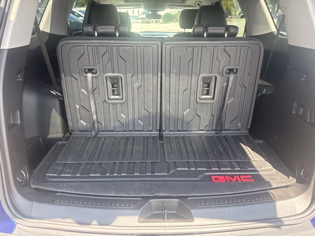 Used 2023 ULTRA BLUE METALLIC GMC SLT image 24