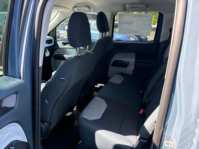 New 2025 Azure Gray Metallic Tri-Coat Ford XLT image 21