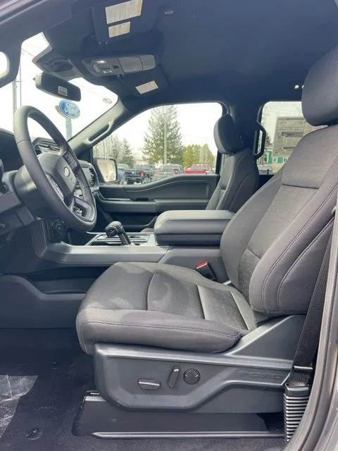 Used 2026 Gray Ford XLT image 32