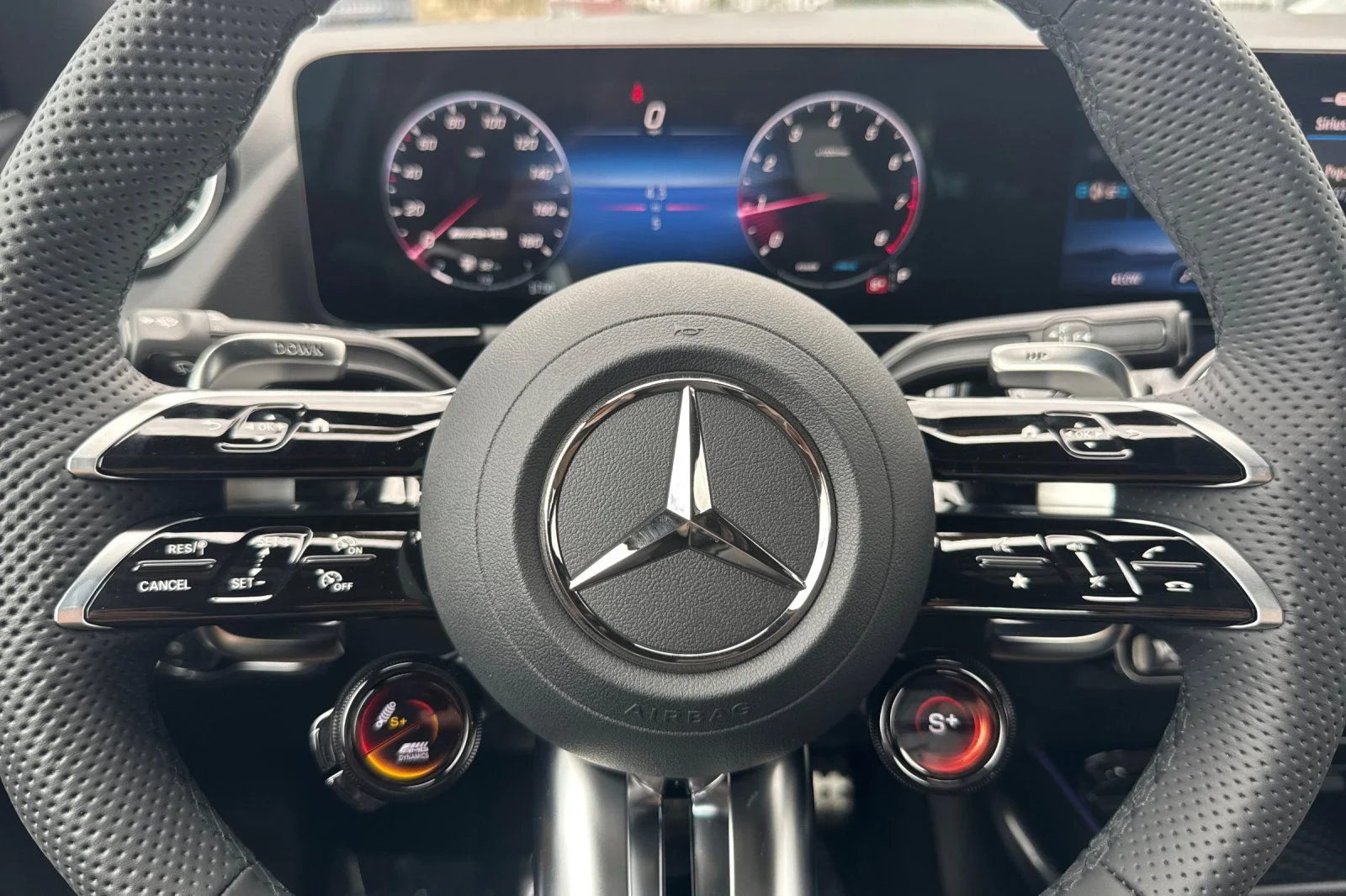 New 2026 Cirrus Silver Metallic Mercedes-Benz GLA 35 AMG® image 20