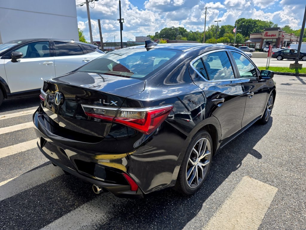 Used 2020  Acura Premium Package image 11