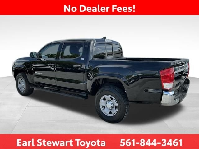 Certified Used 2018 Black Toyota SR5 image 7