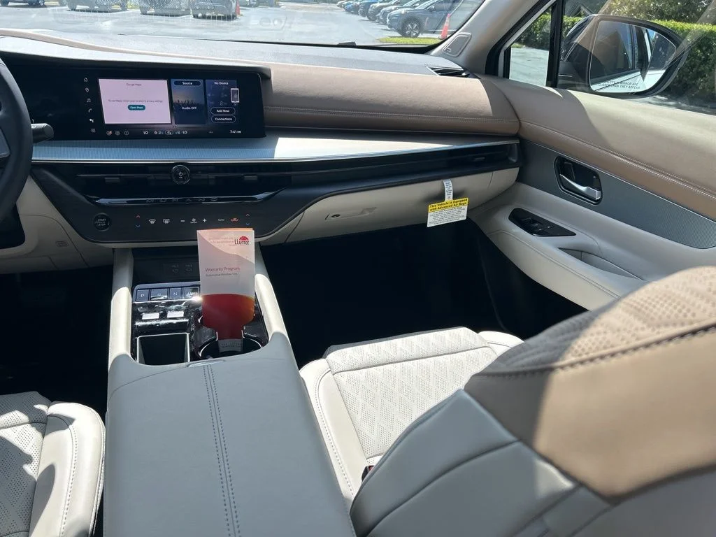 New 2026 Everest White Pearl TriCoat Nissan Platinum image 12