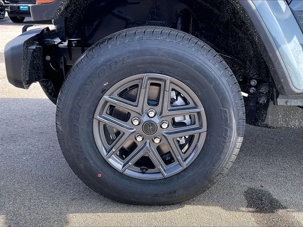 New 2026 Anvil Clearcoat Jeep Sport S image 8