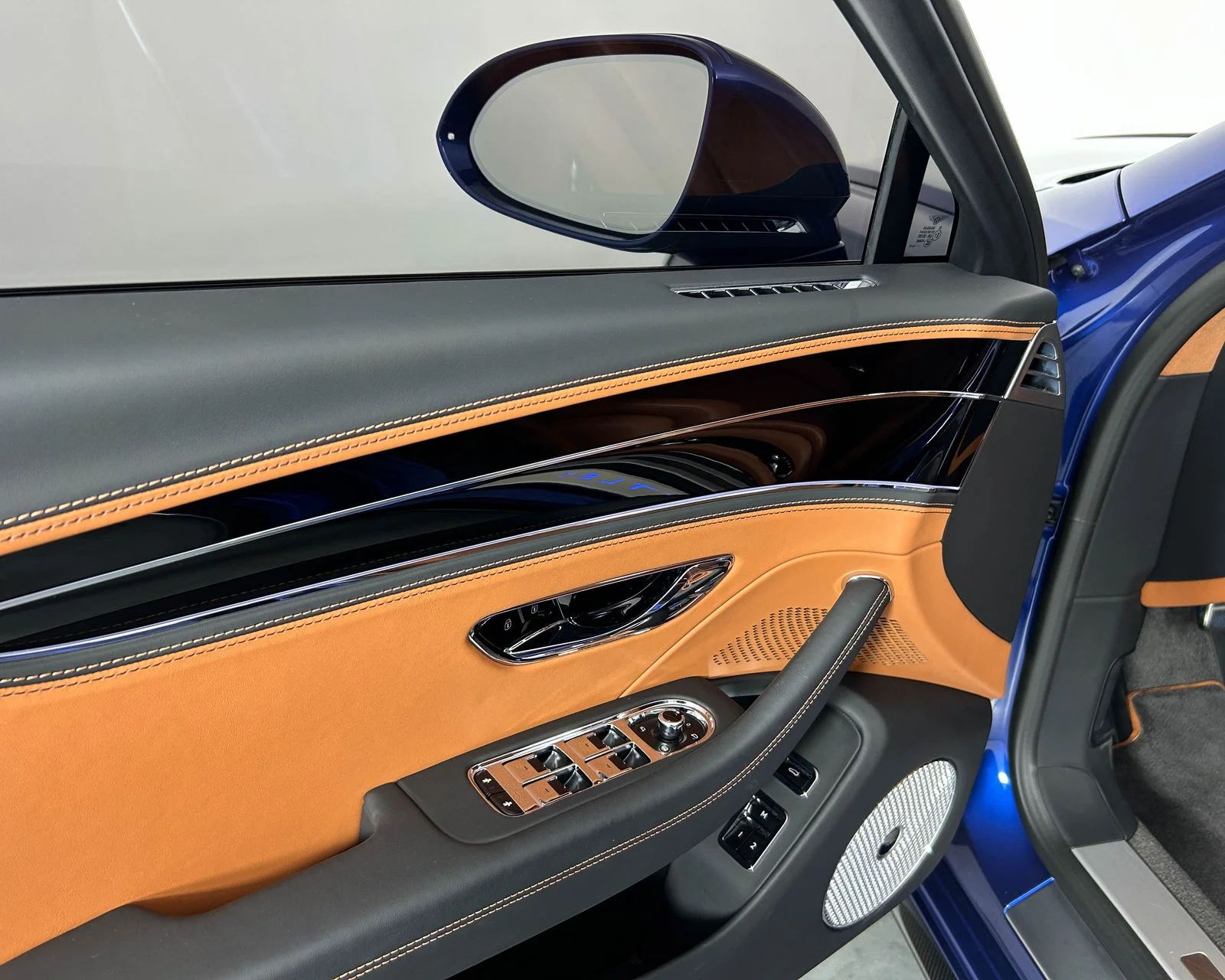 2024 Bentley Flying Spur Mulliner - Photo 13