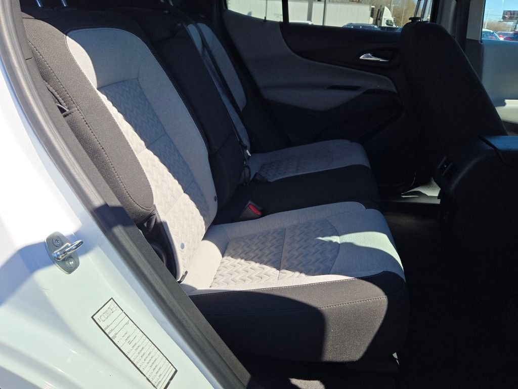 Used 2023 White Chevrolet LT image 9