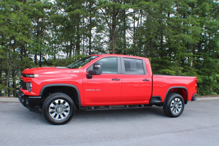 Used 2025 Red Hot Chevrolet Custom image 4
