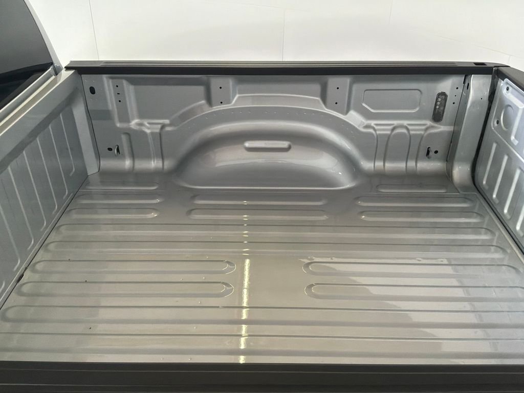 New 2026 Silver Zynith Exterior Paint RAM Laramie image 14