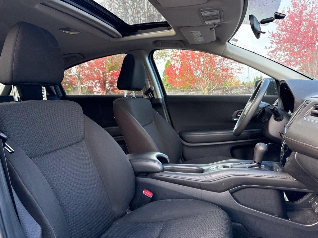 Used 2018 Mulberry Metallic Honda EX image 22