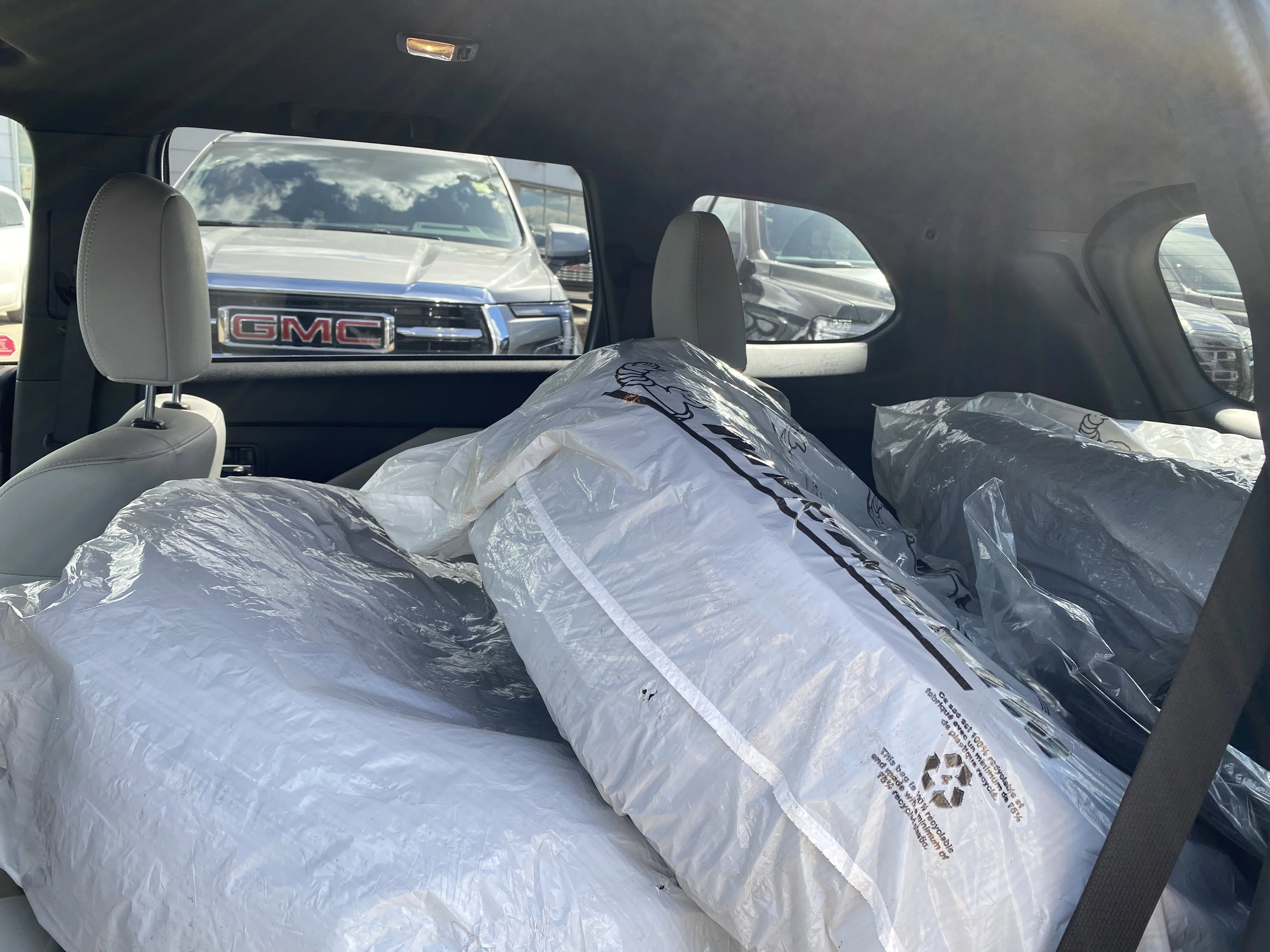 Certified Used 2019 Silver Mitsubishi SE S-AWC * LOW KM