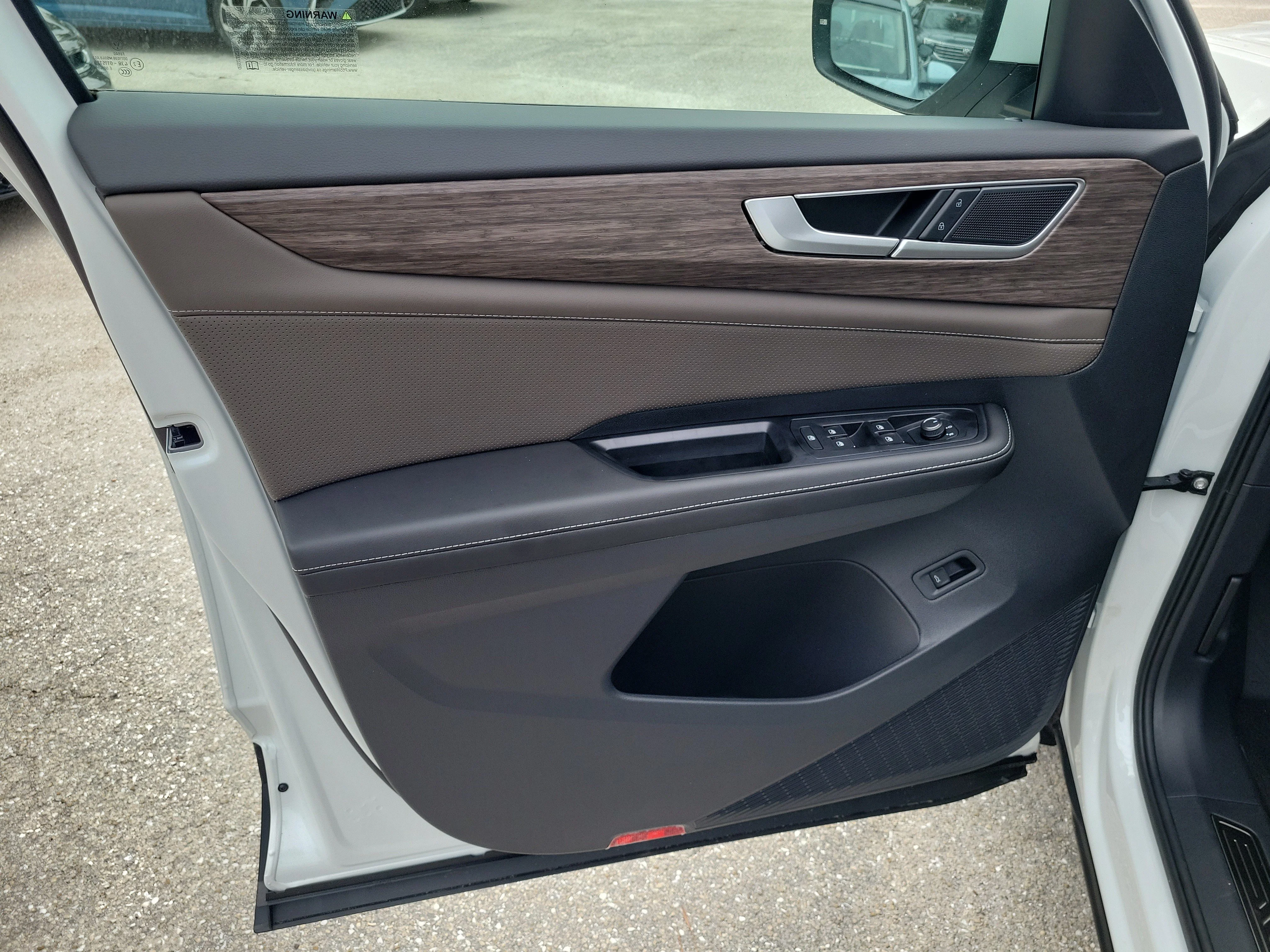 New 2026 White Volkswagen SEL image 17