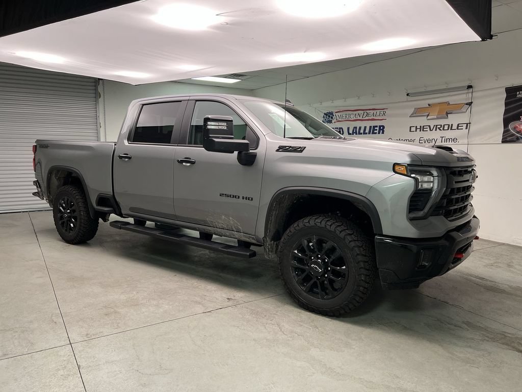 2026 Chevrolet Silverado 2500 HD LT - Photo 2