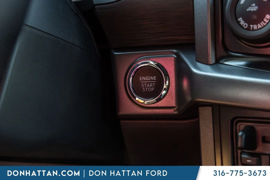 New 2026 Avalanche Ford XLT image 15
