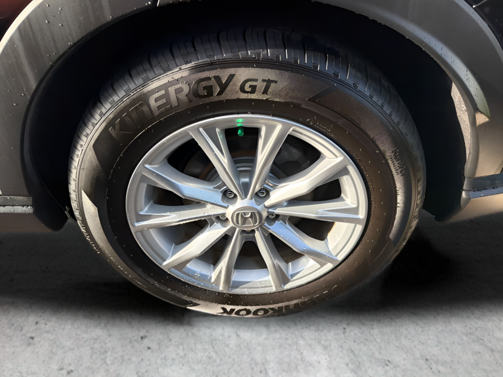 Used 2023  Honda EX-L image 19