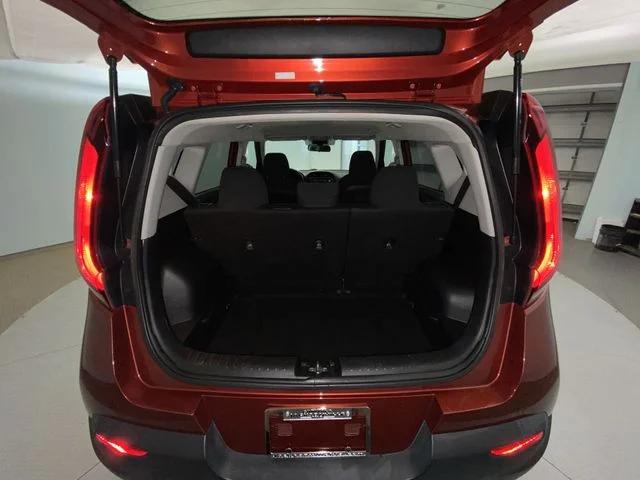 Used 2021 Orange Kia LX image 22