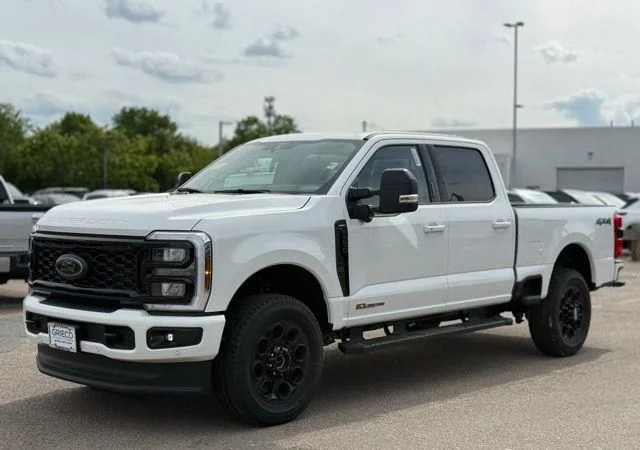 New 2026 Star White Metallic Tri-Coat Ford F-350® Lariat® image 10