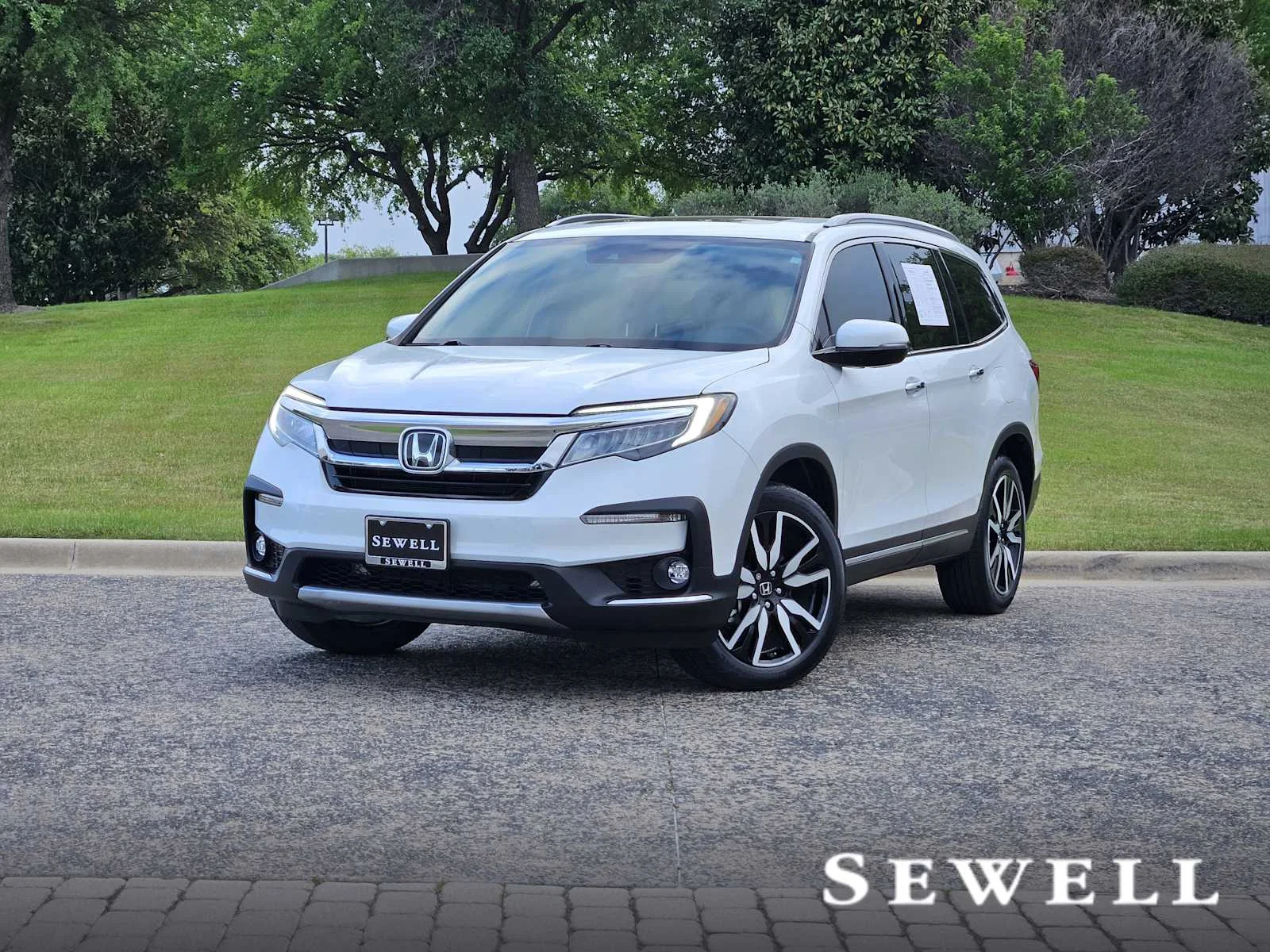 2021 Honda Pilot Touring-7 2WD's photo