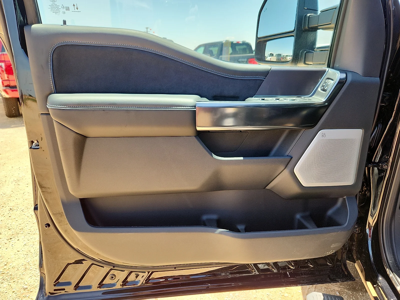 New 2026 Agate Black Metallic Ford F-350® Platinum® image 14