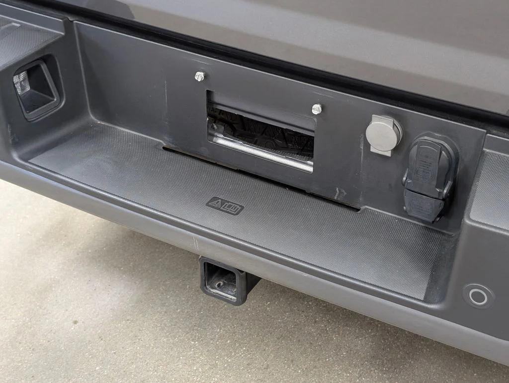 Certified Used 2024 Carbonized Gray Metallic Ford XLT image 27
