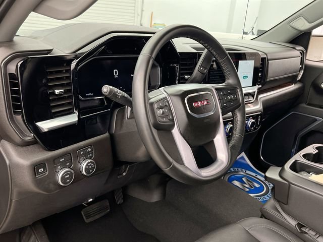 2026 GMC Sierra 1500 SLT - Photo 7